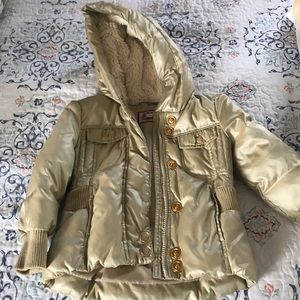 Juicy gold shimmer coat